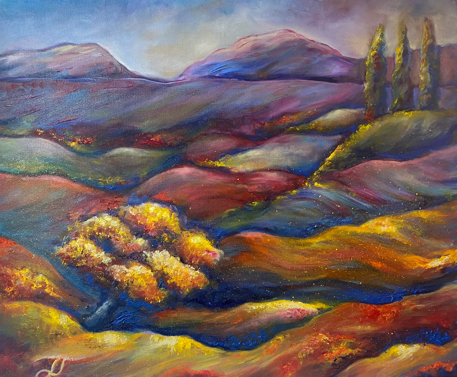 Collines et montagnes aux couleurs complémentaires